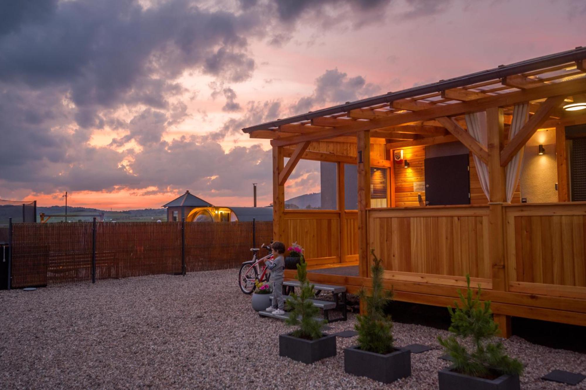 Rajska Polana Domki Premium ,Na Odludziu Z Prywatna Balia Z Jacuzzi I Sauna ,Cisza,Rowery Elektryczne,Gory,Astroprzygoda,- Adrspach, Skalne Miasto, Zamek Ksiaz,Andrzejowka,Karpacz, Sniezka,Janskie Laznie,Pec Mieroszow Exterior foto